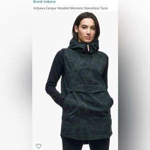 Indyeva Cangur tunic size small volcano print